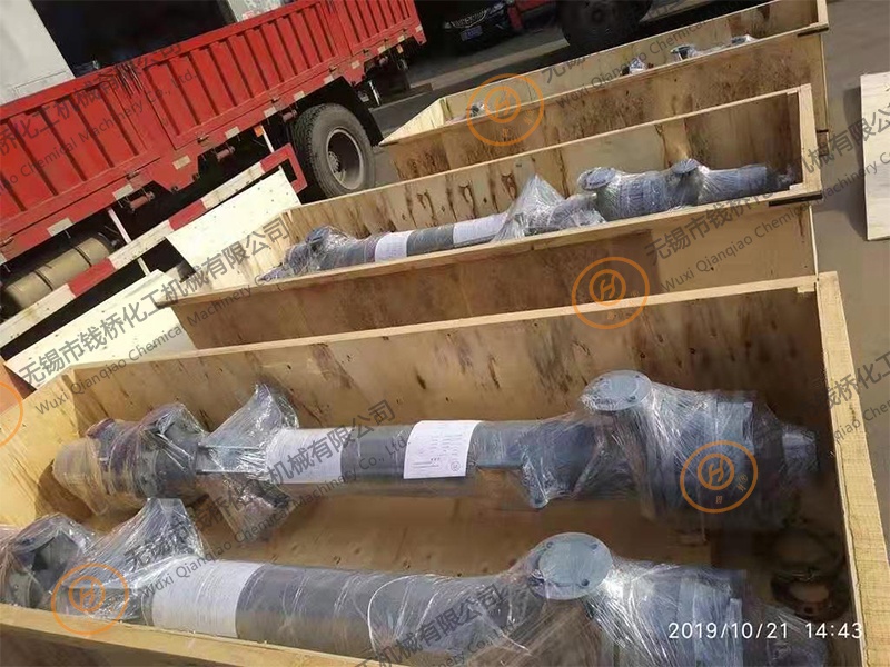 裝箱待發(fā)貨的碳化硅換熱器2 裝箱待發(fā)貨的碳化硅換熱器2